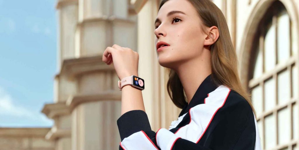 خرید اینترنتی ساعت هوشمند هواوی Huawei Watch Fit از فروشگاه اینترنتی آوند موبایل